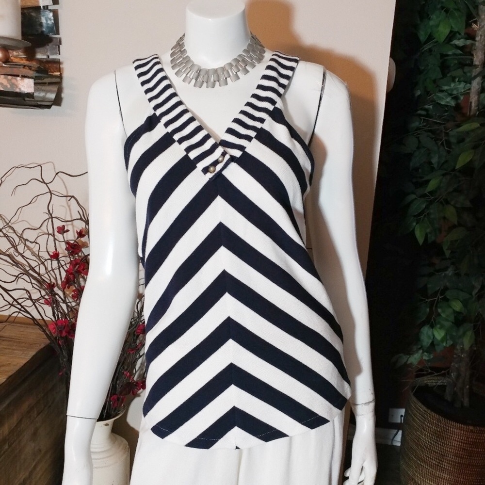 Anthropologie Postage Stamp Sleeveless V-neck Tank